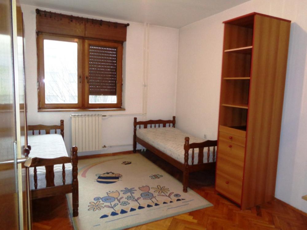 Slika 5 - Odmah useljiv trosoban stan kod Margera