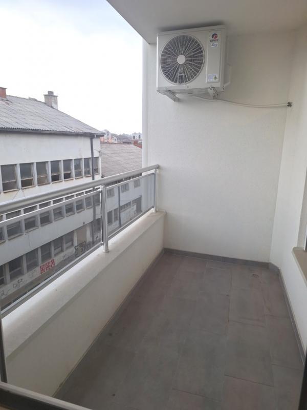 Slika 8 - Lep jednoiposoban stan sa parkingom, Palilula