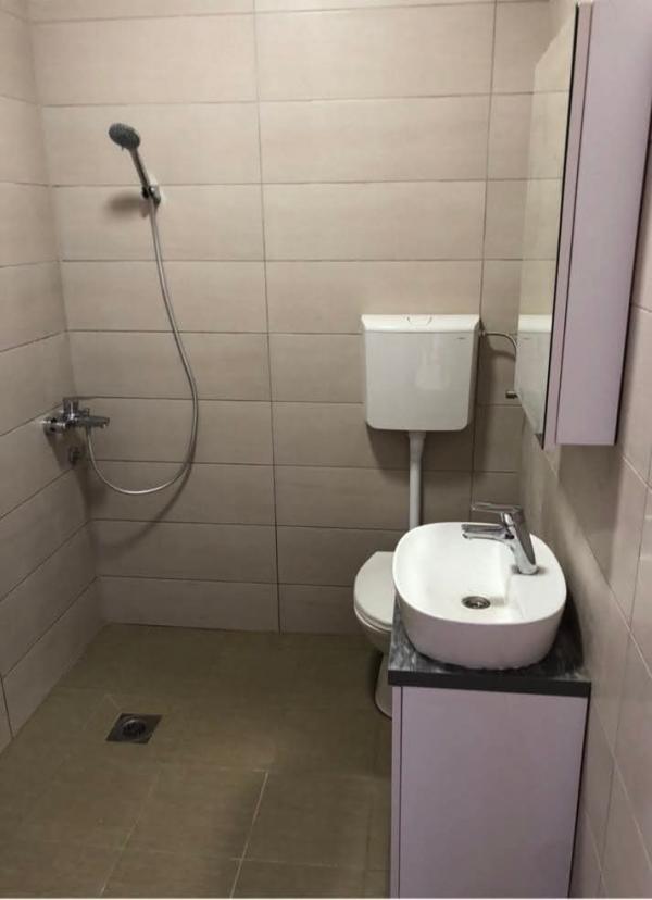 Slika 3 - Renoviran nenamešten jednoiposoban stan u centru