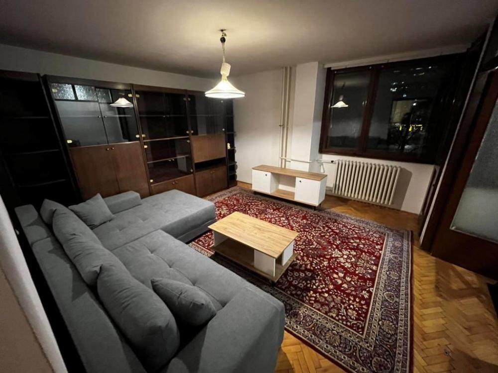 Slika 5 - Trosoban stan na Bulevaru Nemanjića