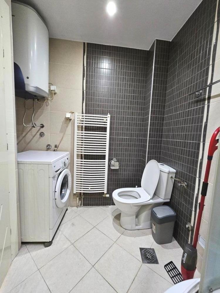 Slika 8 - Lep jednoiposoban stan u centru