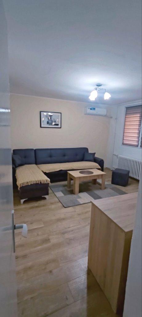 Glavna slika -Dvosoban, 55m2, Bulevar Nemanjića Niš, sa terasom, ima lift