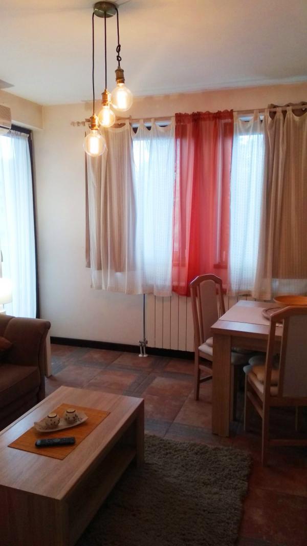 Slika 2 - Jednoiposoban, 38m2, Čair Niš, sa terasom, ima lift