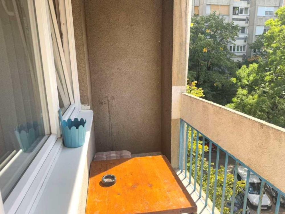 Slika 7 - Dvosoban stan na Bulevaru Nemanjića