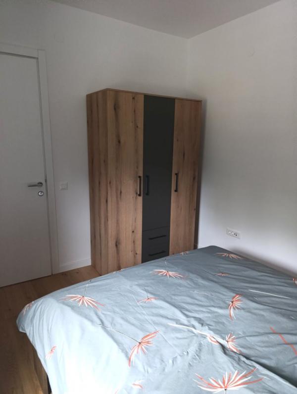 Slika 7 - Jednoiposoban, 50m2, Palilula Niš, sa terasom, ima lift