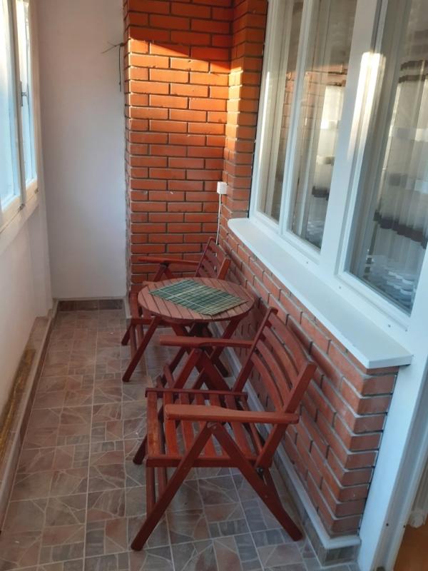 Slika 11 - Dvosoban stan na Bulevaru Nemanjića