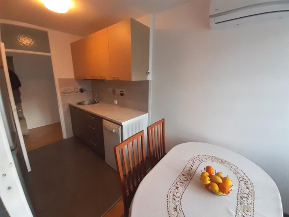 Slika 2 - Dvosoban stan na Bulevaru Nemanjića