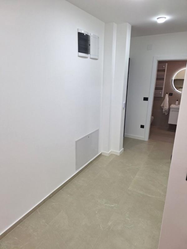 Slika 10 - Nenamešten dvoiposoban stan sa parkingom kod Saborne crkve