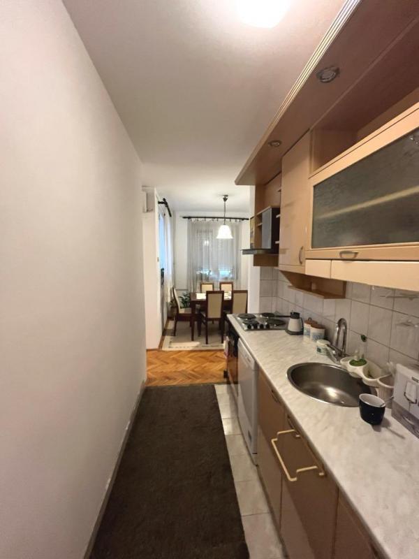 Slika 4 - Jednoiposoban, 66m2, Bulevar Nikole Tesle Niš