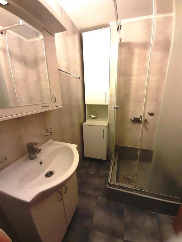 Slika 5 - Odličan jednoiposoban stan u centru