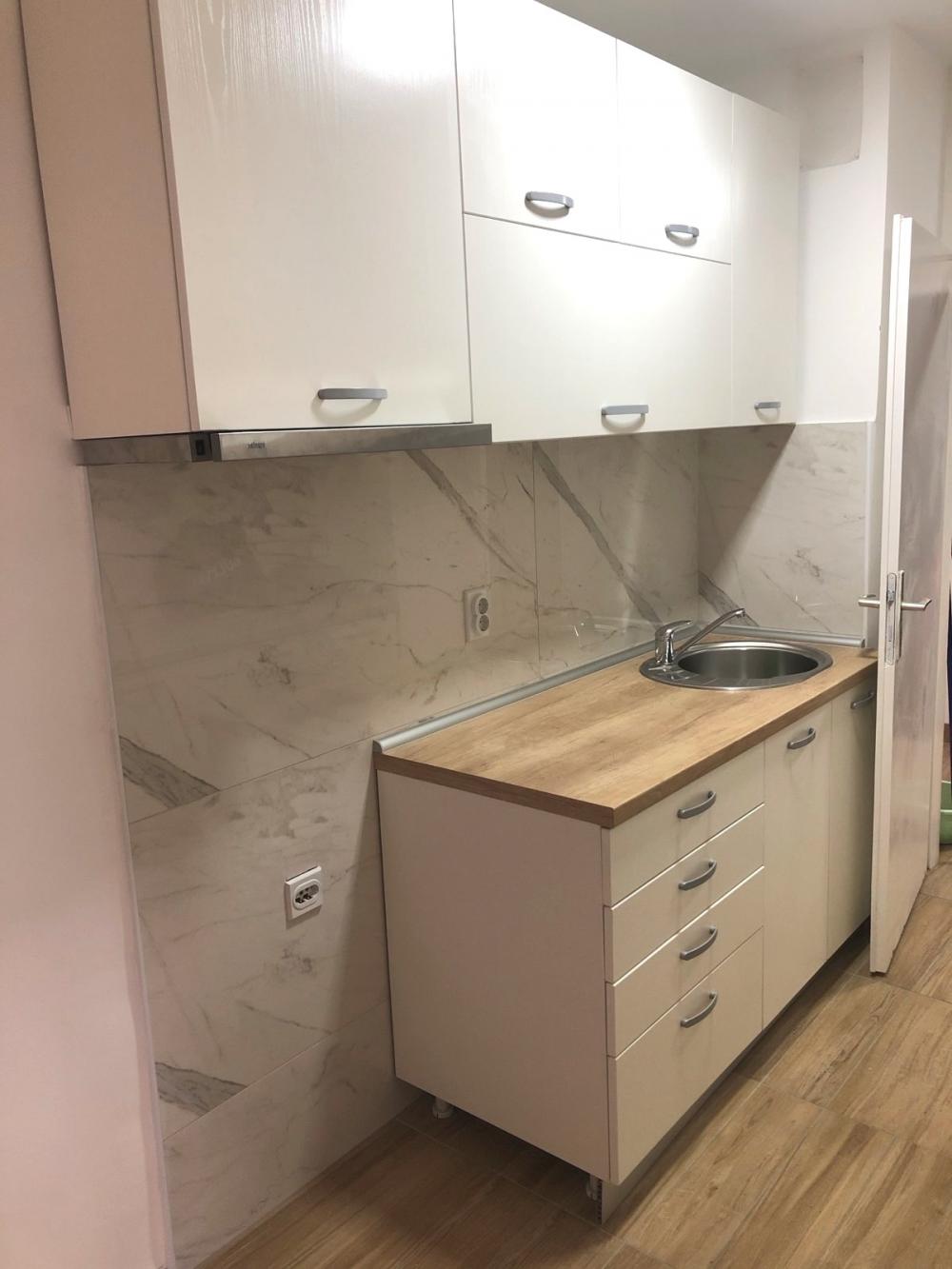 Slika 4 - Nenamešten jednoiposoban stan kod Gradske bolnice