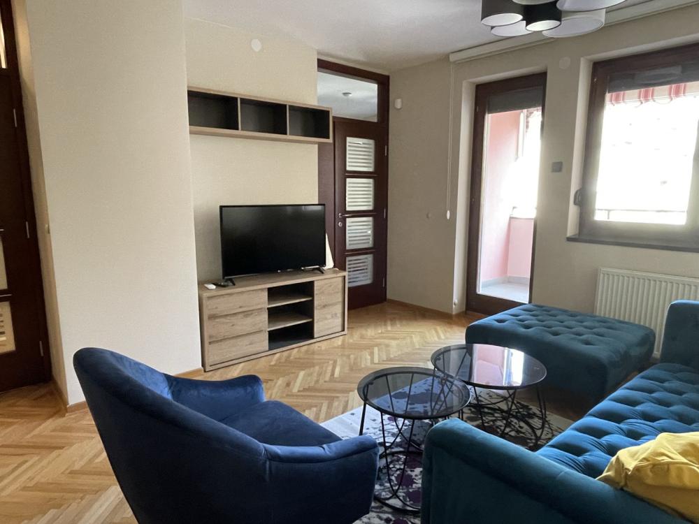 Slika 1 - 3.5 lux stan u blizini Tehničkih fakulteta