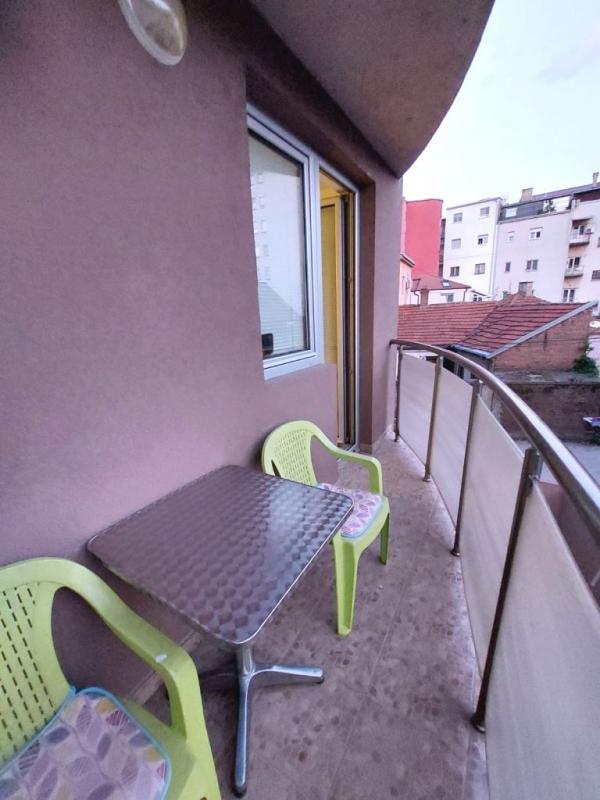 Slika 8 - Izdavanje stana, 35m2, Niš centar Niš