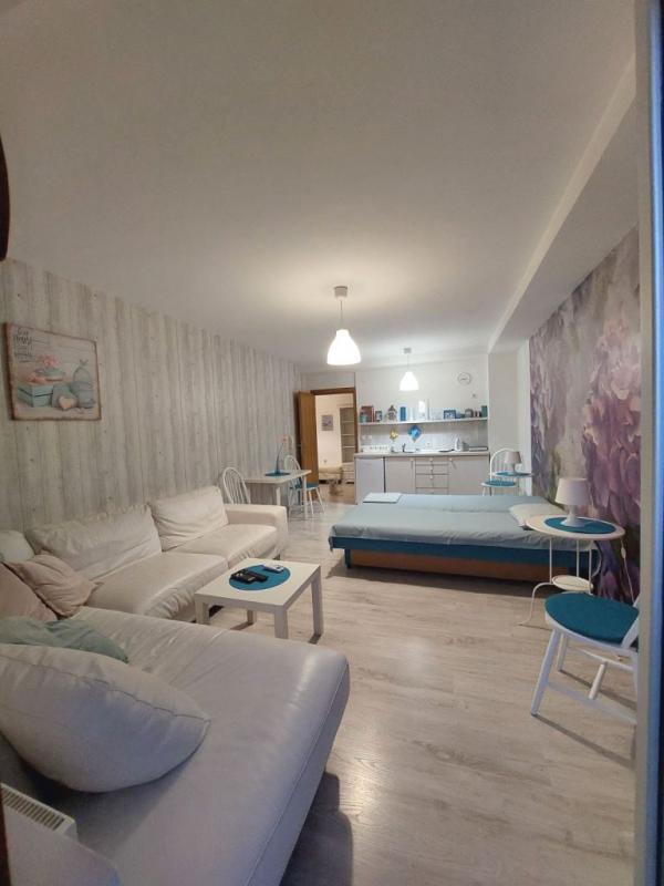 Slika 2 - Izdavanje stana, 35m2, Niš centar Niš