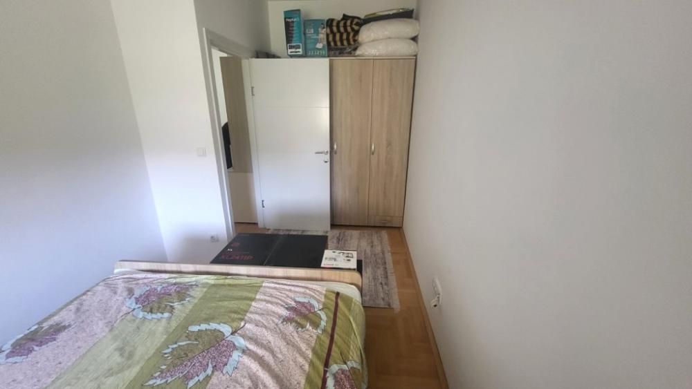 Slika 4 - Jednoiposoban stan kod Doma zdravlja