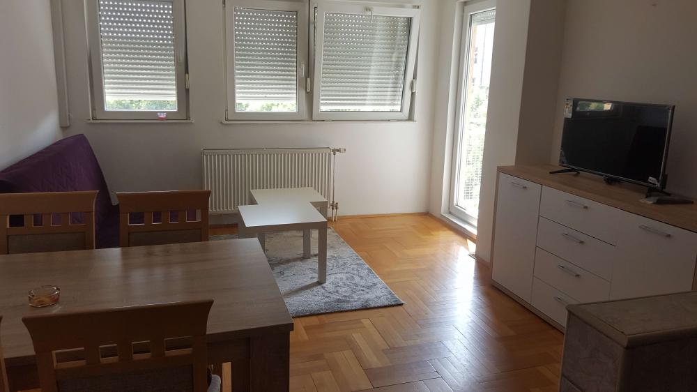 Slika 2 - Dvosoban stan kod Doma zdravlja