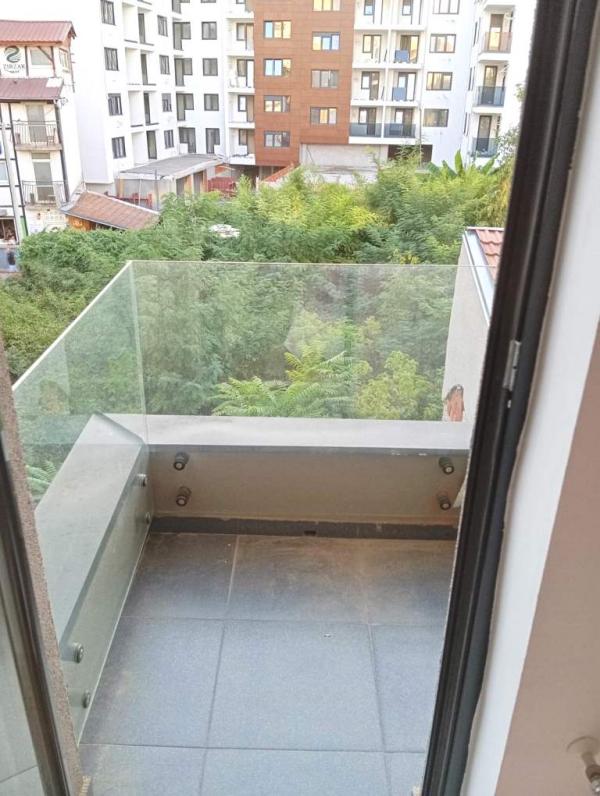 Slika 7 - Dvosoban, 45m2, Niš centar Niš, sa terasom