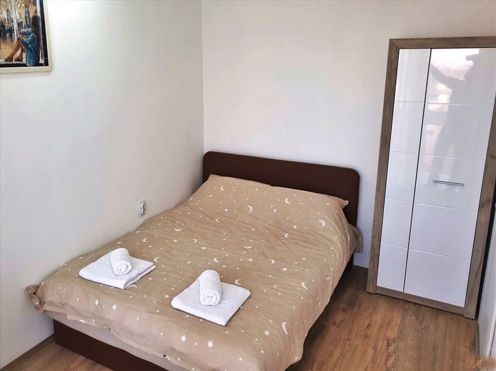 Slika 5 - Jednoiposoban, 39m2, Bulevar Nemanjića Niš, sa terasom, ima lift