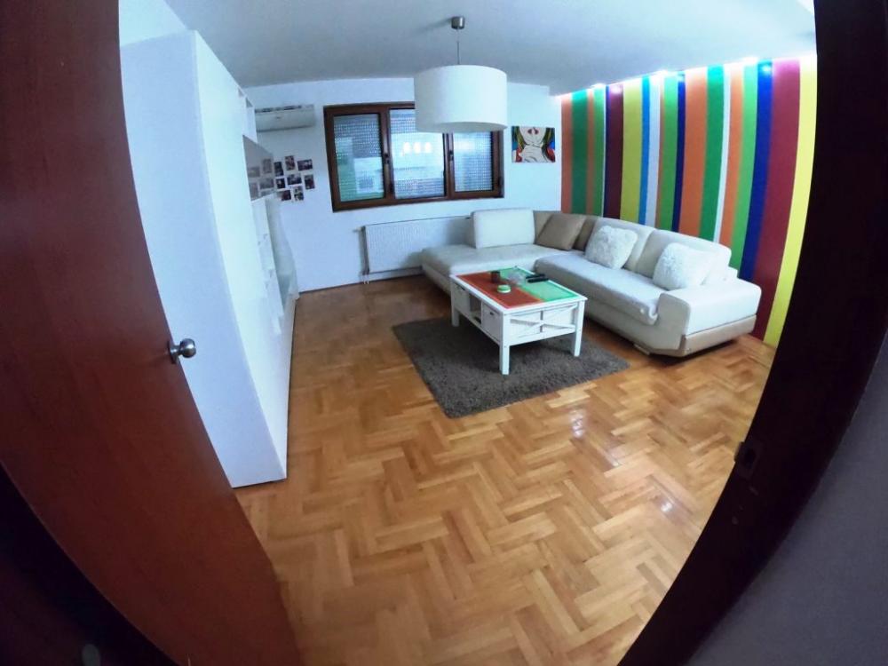 Slika 1 - Jednoiposoban stan u centru