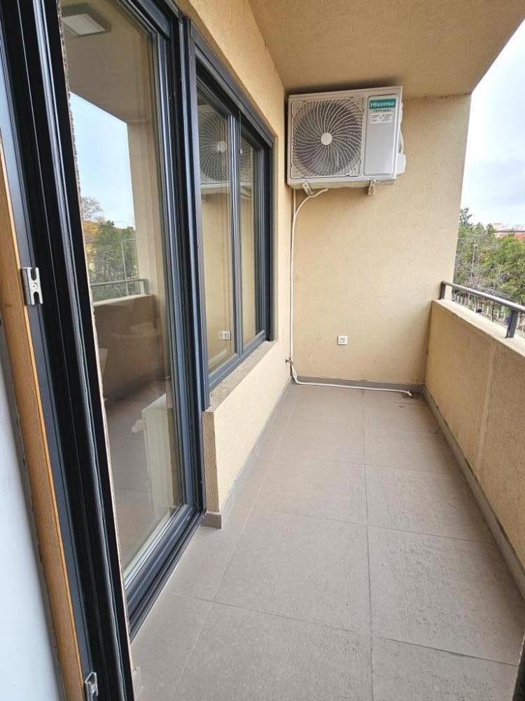 Slika 8 - Nov neuseljavan jednoiposoban stan u centru