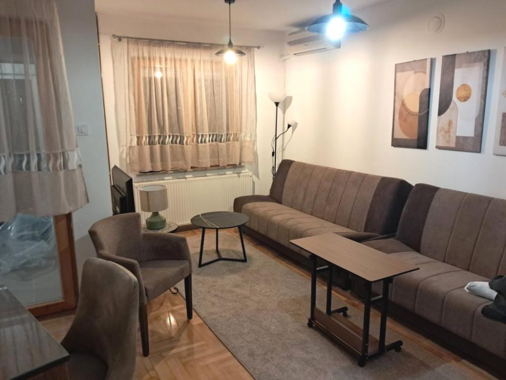 Slika 2 - Garsonjera kod Pravnog fakulteta