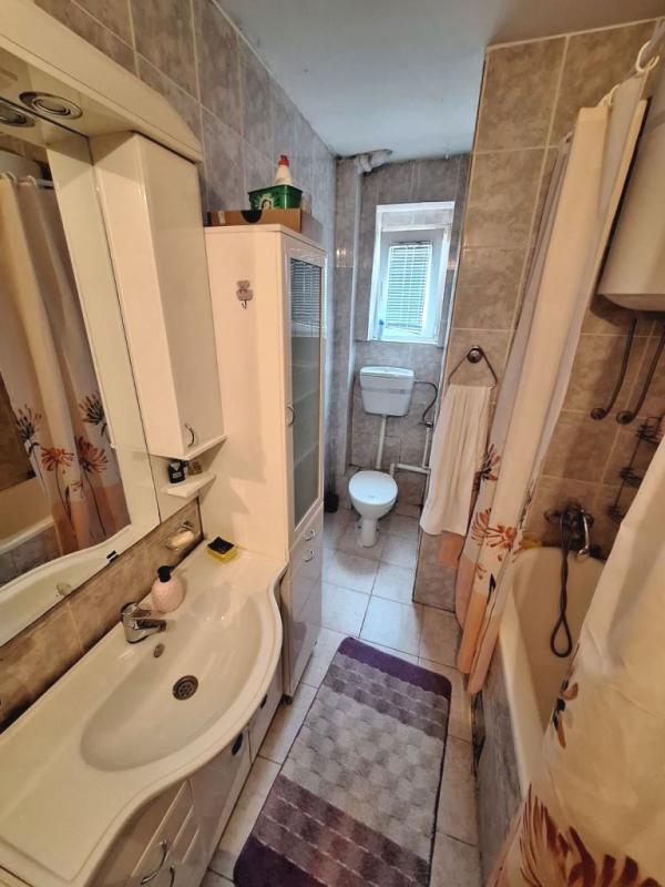 Slika 9 - Dvosoban, 60m2, Niš centar Niš, sa terasom, ima lift