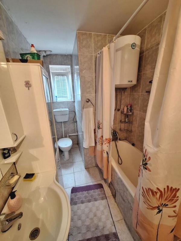 Slika 10 - Dvosoban, 60m2, Niš centar Niš, sa terasom, ima lift