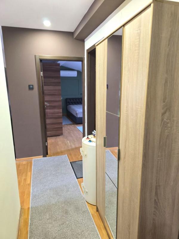 Slika 4 - Dvoiposoban stan kod Pravnog fakulteta