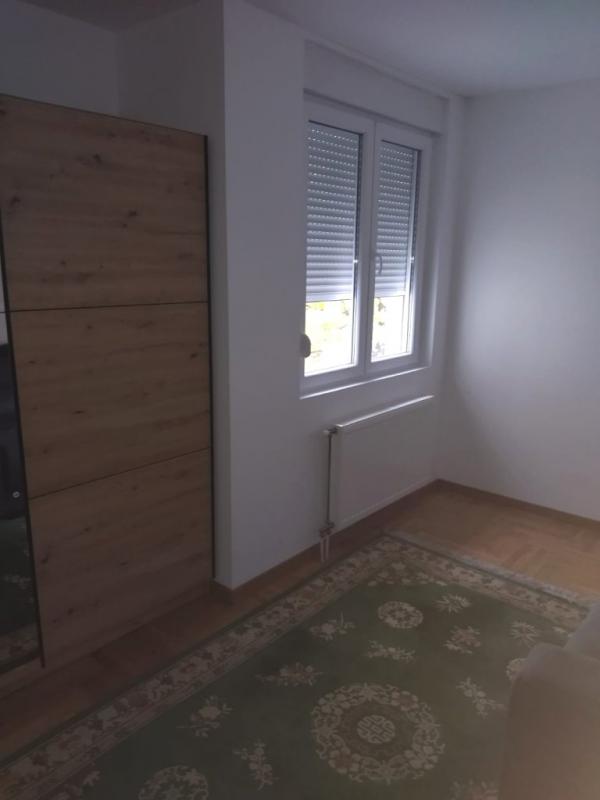 Slika 4 - Dvoiposoban, 56m2, Pantelej Niš, sa terasom, ima lift