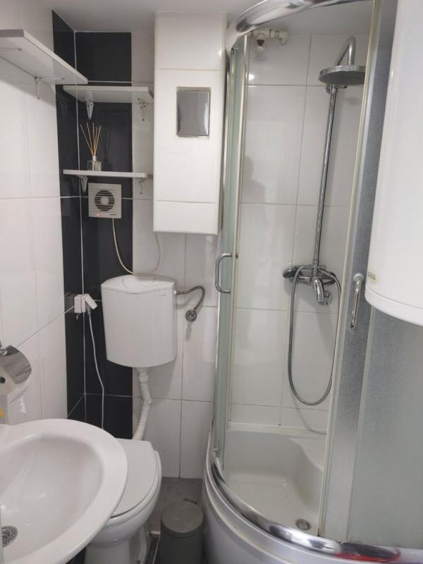 Slika 4 - Jednoiposoban stan u blizini Ekonomskog fakulteta