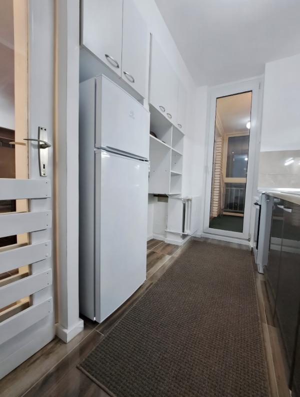 Slika 2 - Dvosoban, 60m2, Duvanište Niš, sa terasom, ima lift