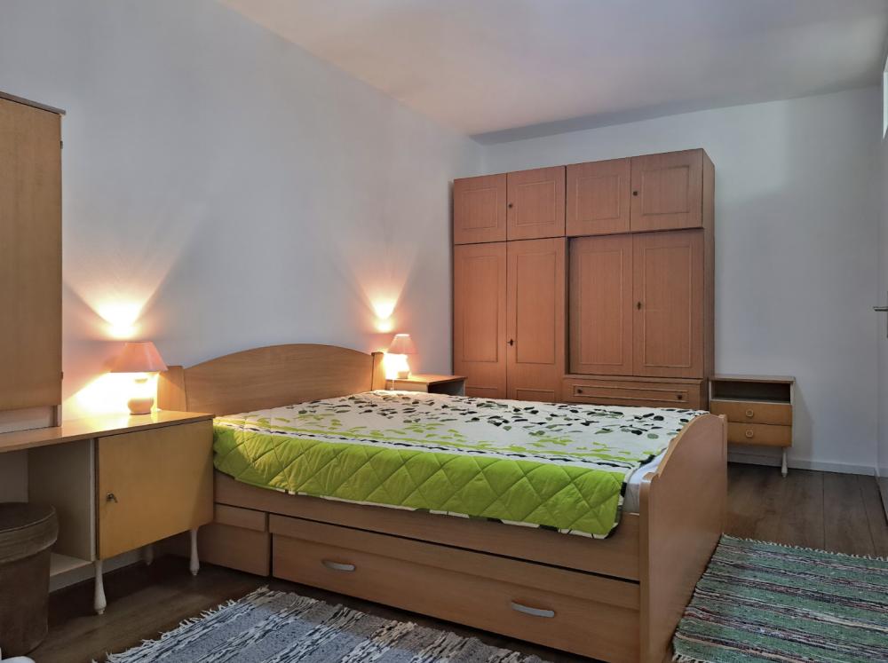 Slika 5 - Dvosoban, 60m2, Duvanište Niš, sa terasom, ima lift