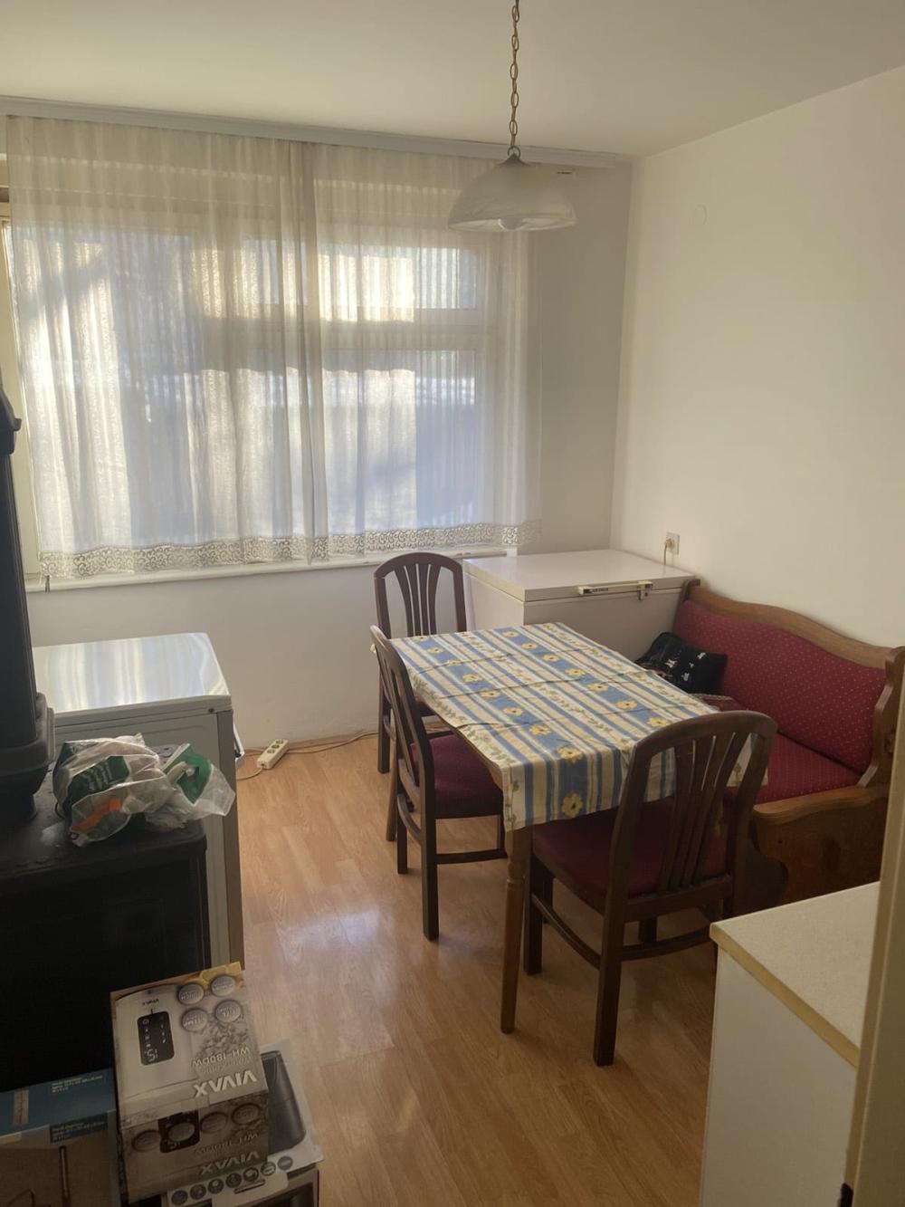 Slika 2 - Jednoiposoban, 50m2, U blizini NKC, DIF-a i Zastite na radu Niš, sa terasom, sa parkingom