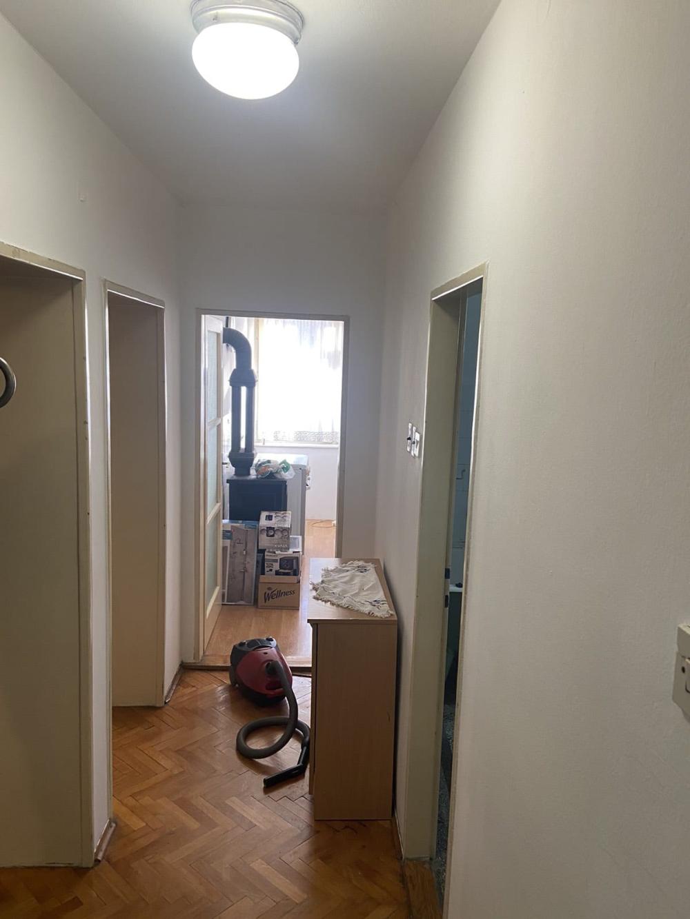 Slika 4 - Jednoiposoban, 50m2, U blizini NKC, DIF-a i Zastite na radu Niš, sa terasom, sa parkingom