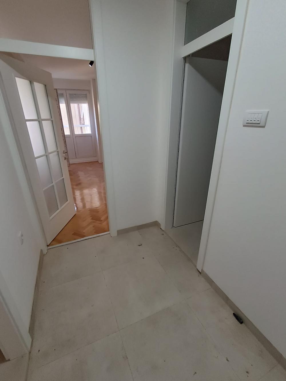 Slika 8 - 1.0 stan kod Delta Planeta