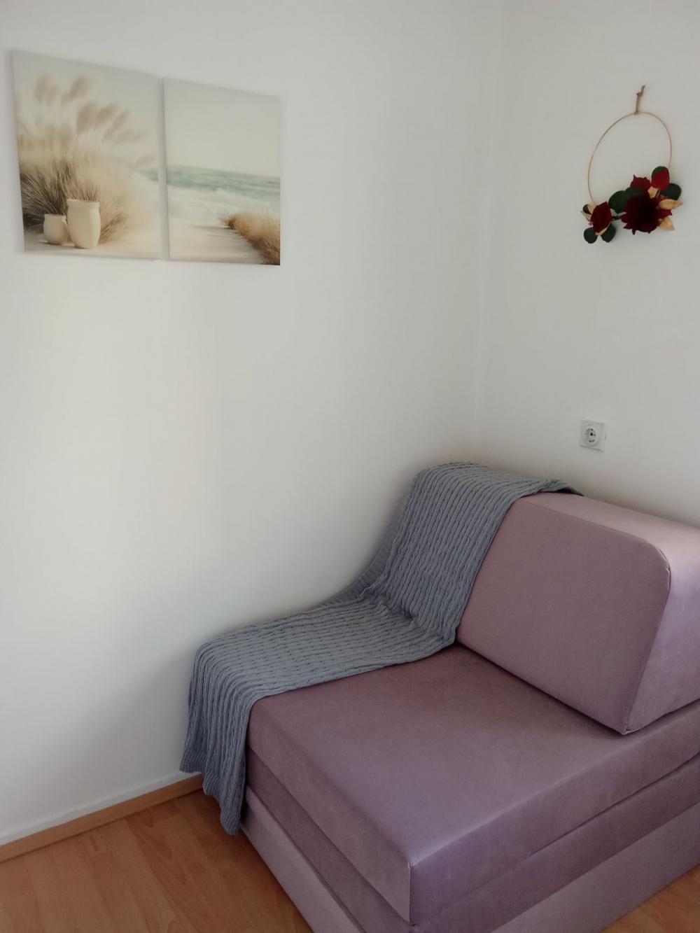 Slika 4 - 1.5 stan sa terasom blizu Medicinskog fakutleta
