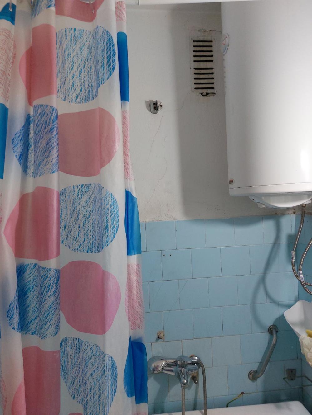 Slika 4 - Jednoiposoban, 42m2, Rasadnik Niš, sa terasom, ima lift