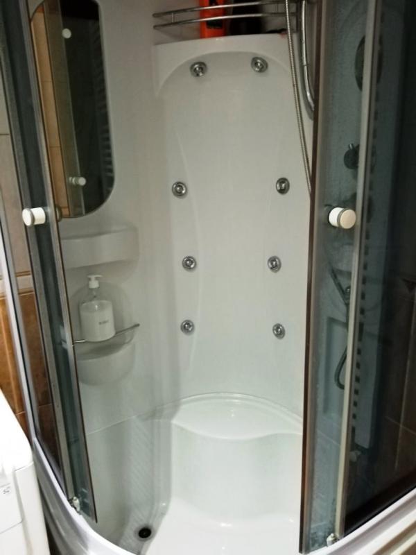 Slika 7 - Lux dvoiposoban stan na atraktivnoj lokaciji na Bulevaru Nemanjića