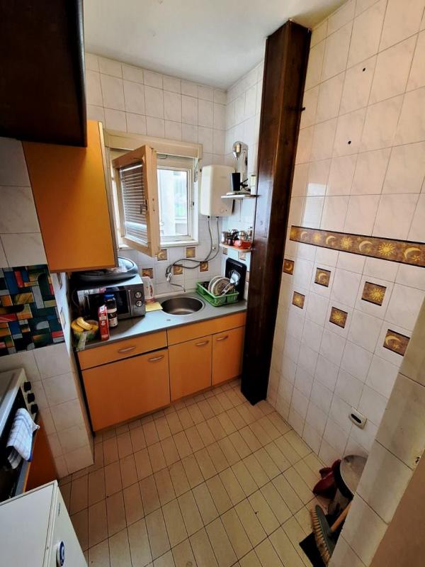 Slika 4 - Trosoban stan kod Medicinskog fakulteta, pogodan za studente