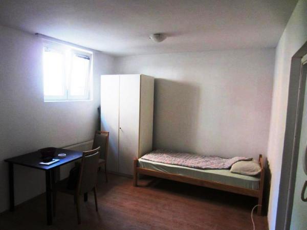 Slika 3 - Jednoiposoban stan kod Vojne bolnice