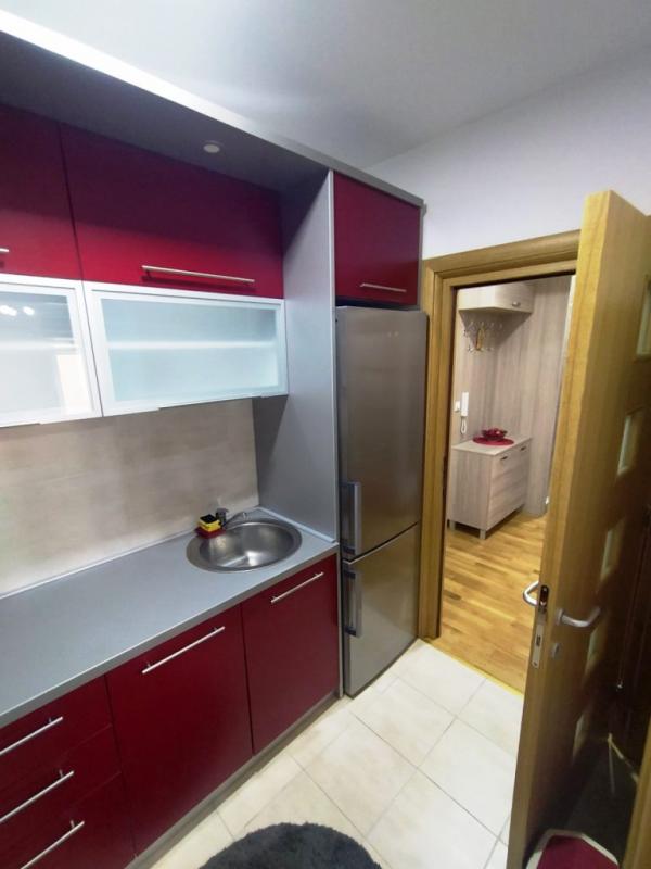 Slika 1 - Lepo uređen dvoiposoban stan kod Doma zdravlja