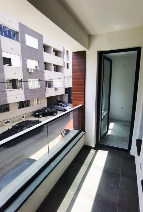 Slika 7 - Nov neuseljavan, nenamešten dvoiposoban stan sa parkingom na odličnoj lokaciji kod Doma zdravlja