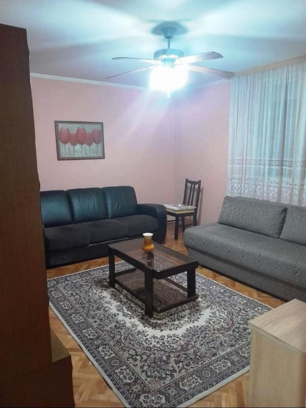 Glavna slika -Dvosoban stan kod Doma zdravlja