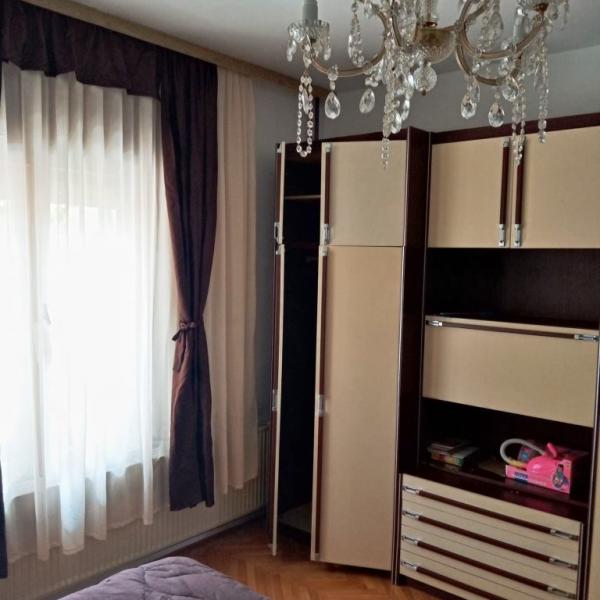 Slika 5 - Komforan stan u kući u Durlanu